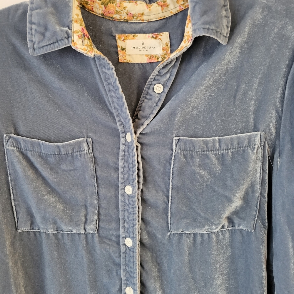Thread and Supply blue velvet, floral button up shirt, women's size medium - Picture 8 of 13